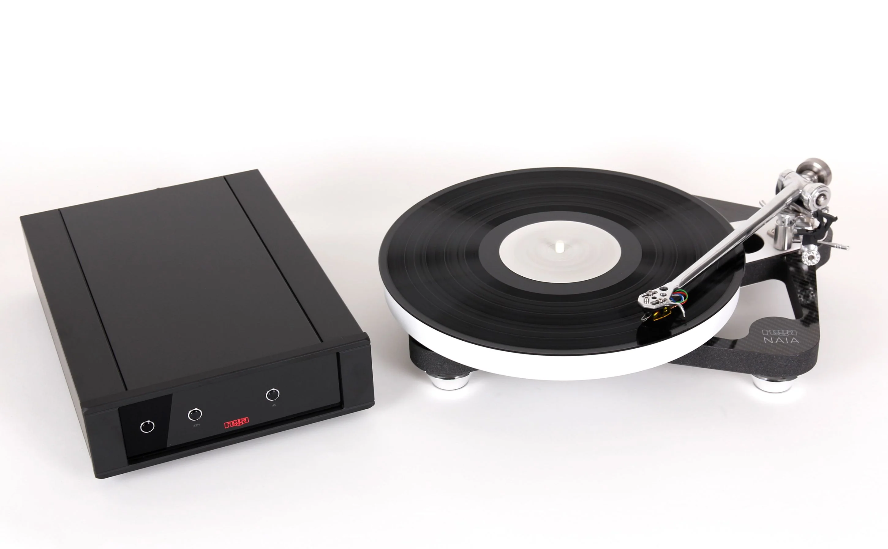 Rega Naia, la platine vinyle Rega ultime / Avec ou sans cellule Aphelion 2 - Image 3